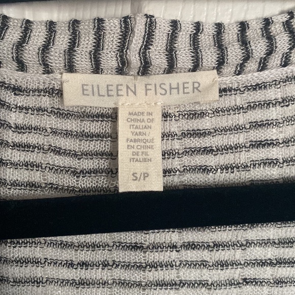 Eileen Fisher Light sweater size Small. Black&White - Picture 3 of 9